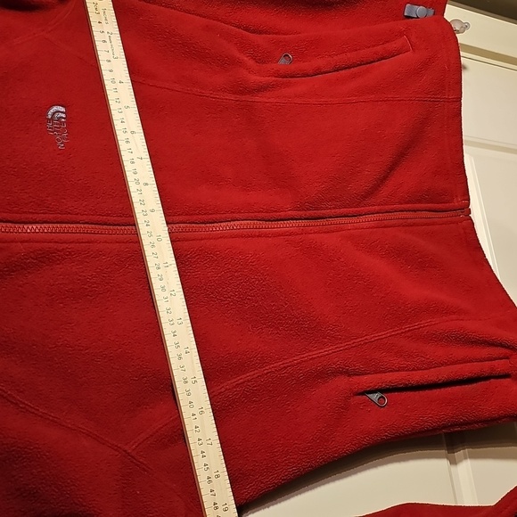 The North Face Women's Red Fleece Jacket Size M - Picture 6 of 6
